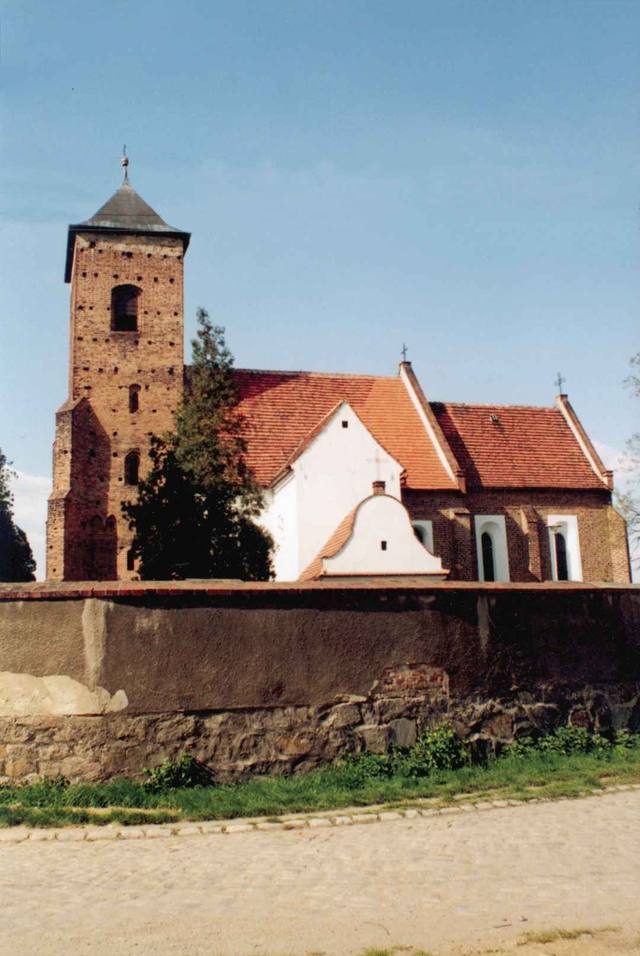 Kościół – Parafia Podwyższenia Krzyża Świętego, Sośnica