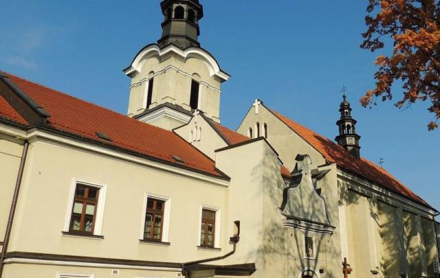 Kościół – Parafia Ducha Świętego, Nowy Sącz
