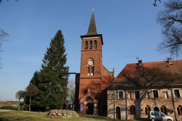 Kościół – Parafia Niepokalanego Poczęcia NMP, Marianowo
