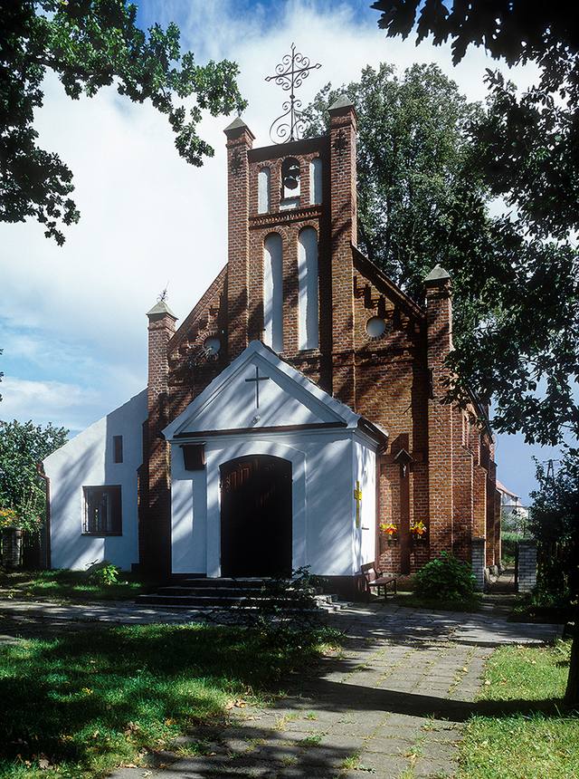 Kościół – Parafia Świętej Rozalii, Kieźliny
