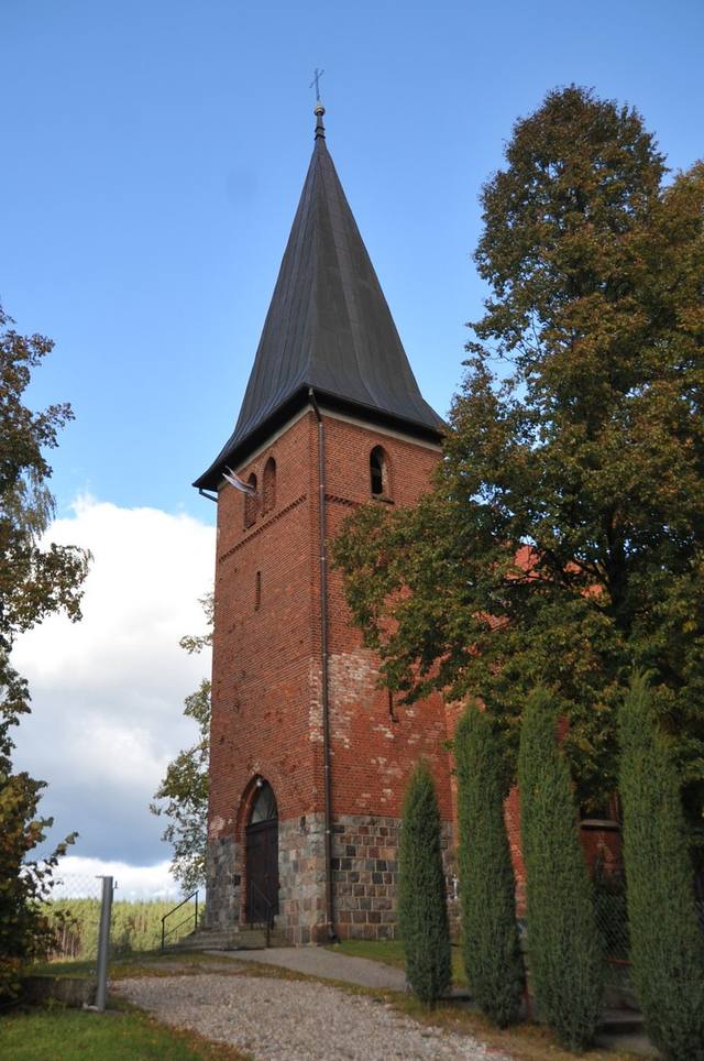 Kościół – Parafia Świętego Józefa Oblubieńca Najświętszej Maryi Panny, Huta Kalna