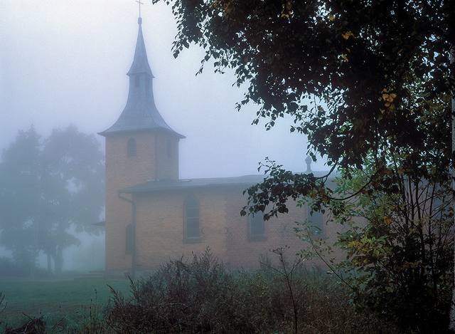 Kościół – Parafia Świętego Józefa i Wniebowzięcia Najświętszej Maryi Panny, Stanclewo