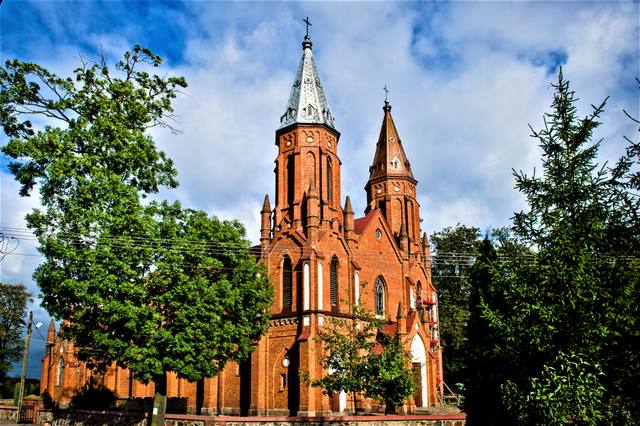 Kościół – Parafia Najświętszego Serca Pana Jezusa, Wojcieszków
