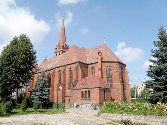 Kościół – Parafia Najświętszego Serca Pana Jezusa, Żarów