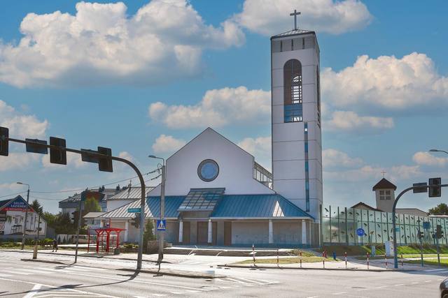 Kościół – Parafia Św. O. Pio, Białystok