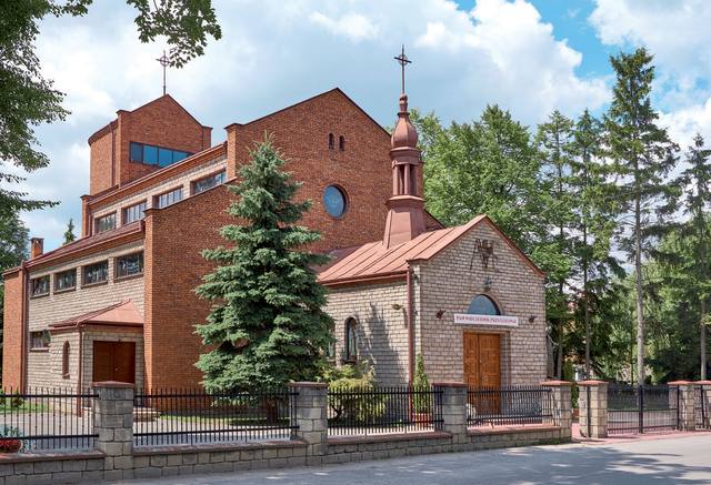 Kościół – Parafia Św. Jadwigi Śląskiej, Świątniki