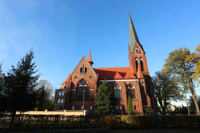 Kościół – Parafia Niepokalanego Poczęcia NMP, Police