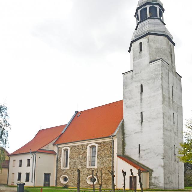 Kościół – Parafia Wniebowzięcia Najświętszej Maryi Panny, Mierczyce