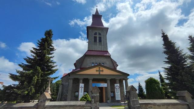 Kościół – Parafia Św. Michała Archanioła, Ostrowsko