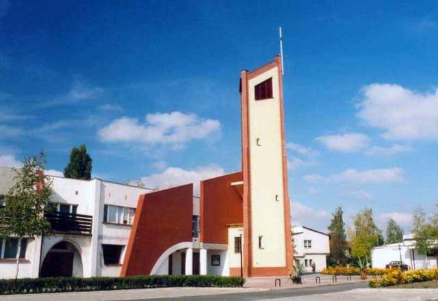 Kościół – Parafia Św. Jana Apostoła, Wrocław-Zakrzów