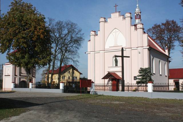 Kościół – Parafia Świętego Idziego, Poddębice