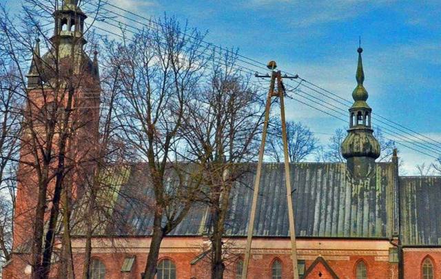Kościół – Parafia Świętego Jana Chrzciciela, Radłów