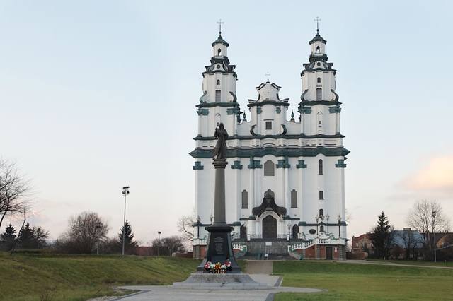 Kościół – Parafia Zmartwychwstania Pańskiego, Białystok