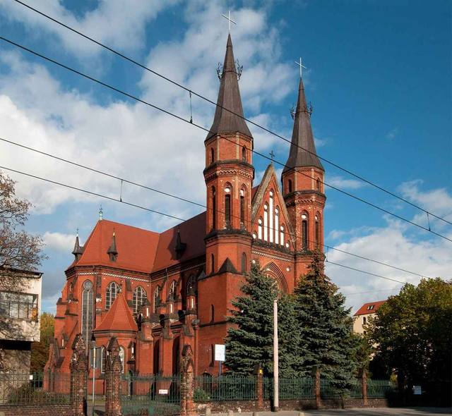 Kościół – Parafia Św. Henryka, Wrocław