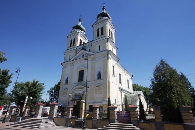 Kościół – Parafia Trójcy Przenajświętszej i Wniebowzięcia Najświętszej Maryi Panny, Biłgoraj