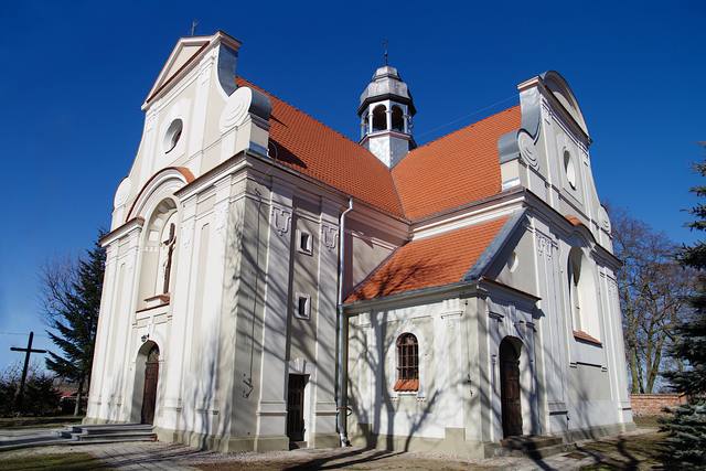 Kościół – Parafia Św. Marii Magdaleny i św. Wojciecha, Lisewo Kościelne