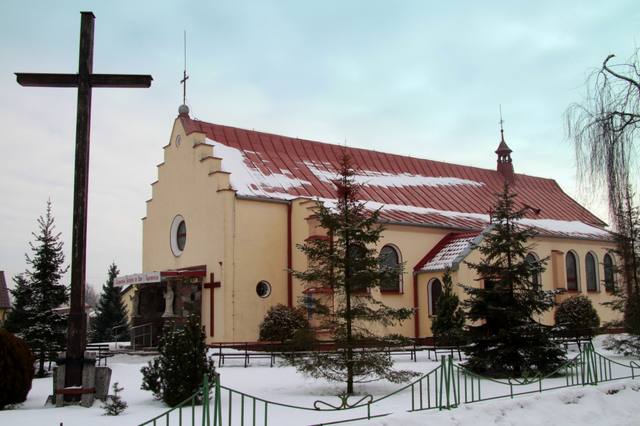 Kościół – Parafia Św. Andrzeja Boboli, Małęczyn