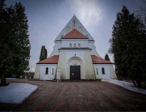 Kościół – Parafia Przemienienia Pańskiego, Jeziórka