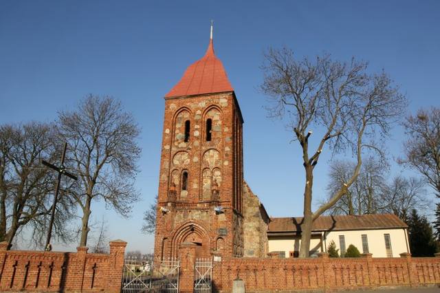 Kościół – Parafia Świętego Krzyża, Stargard