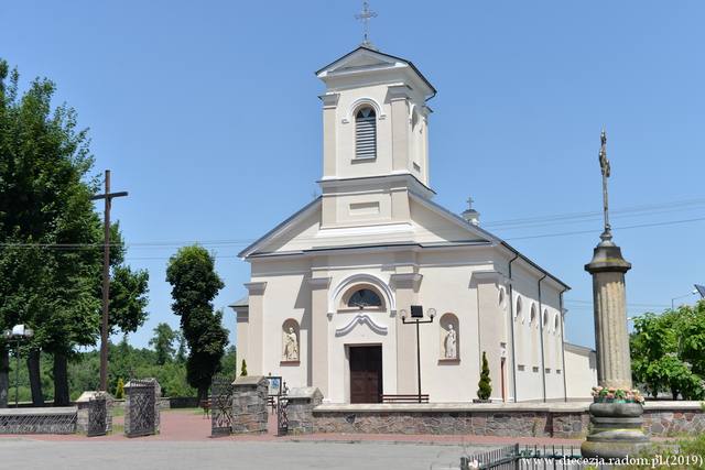 Kościół – Parafia Św. Jana Chrzciciela i św. Stanisława Kostki, Mniszek