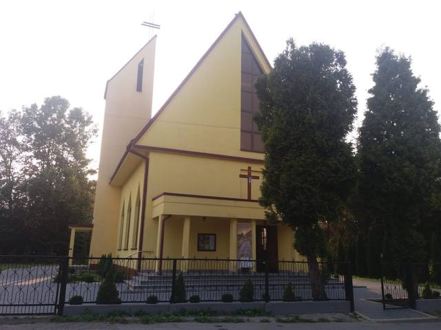 Kościół – Parafia Wniebowstąpienia Pańskiego, Facimiech – Pozowice