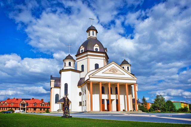 Kościół – Parafia Opatrzności Bożej, Parczew