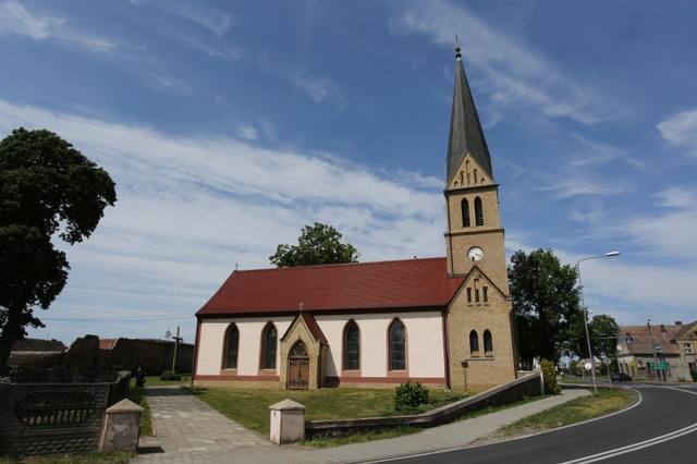 Kościół – Parafia Wniebowzięcia  NMP, Sarbinowo