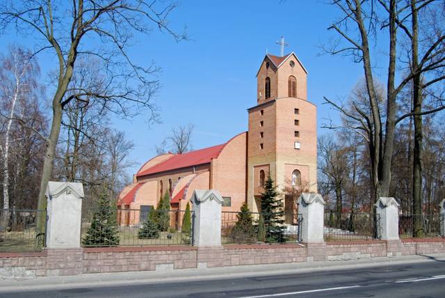 Kościół – Parafia Narodzenia Najświętszej Maryi Panny, Bełchatów